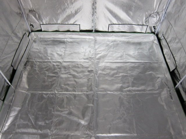 Yield Lab 78” x 78” x 78” Reflective Grow Tent FABRIC ONLY tray